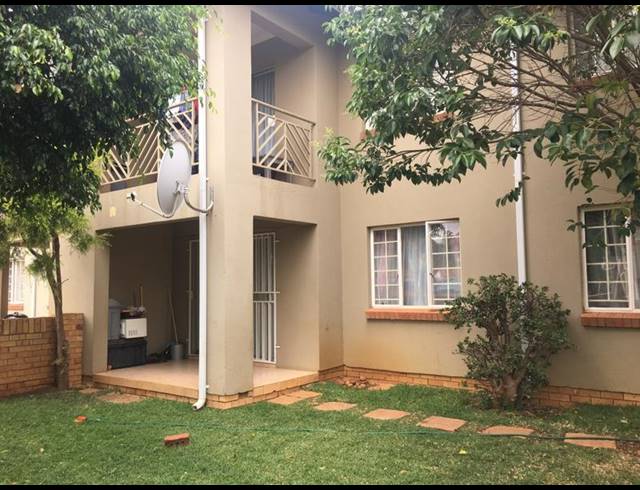 2 BEDROOM SIMPLEX FOR SALE IN MONTANA